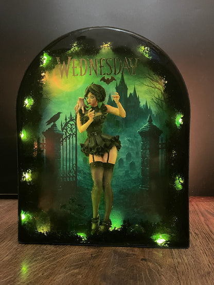 WEDNESDAY – Resin Light Art Gothic Edition