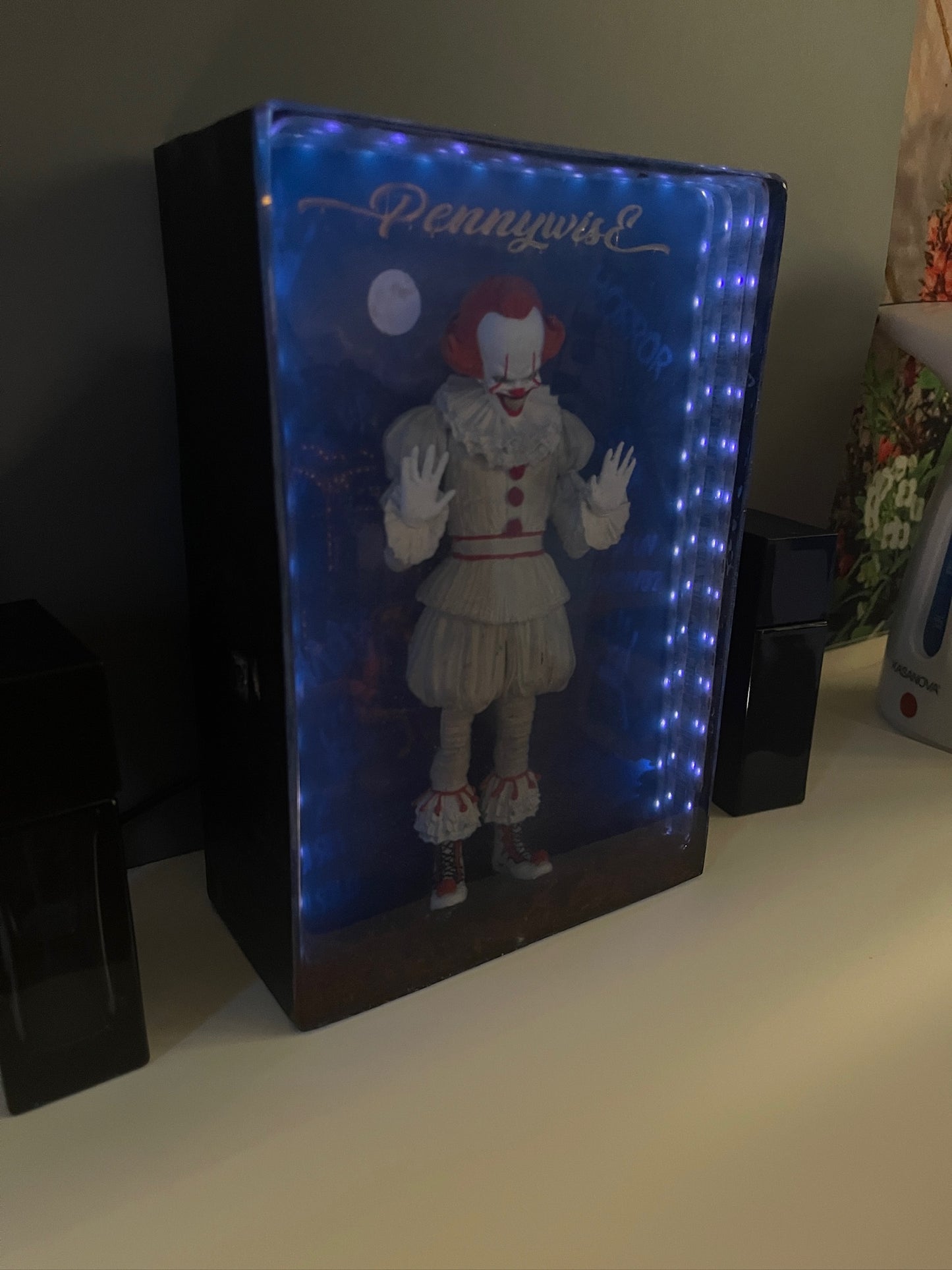CLOWN DANSEUR – Édition Résine Lumière Horreur
