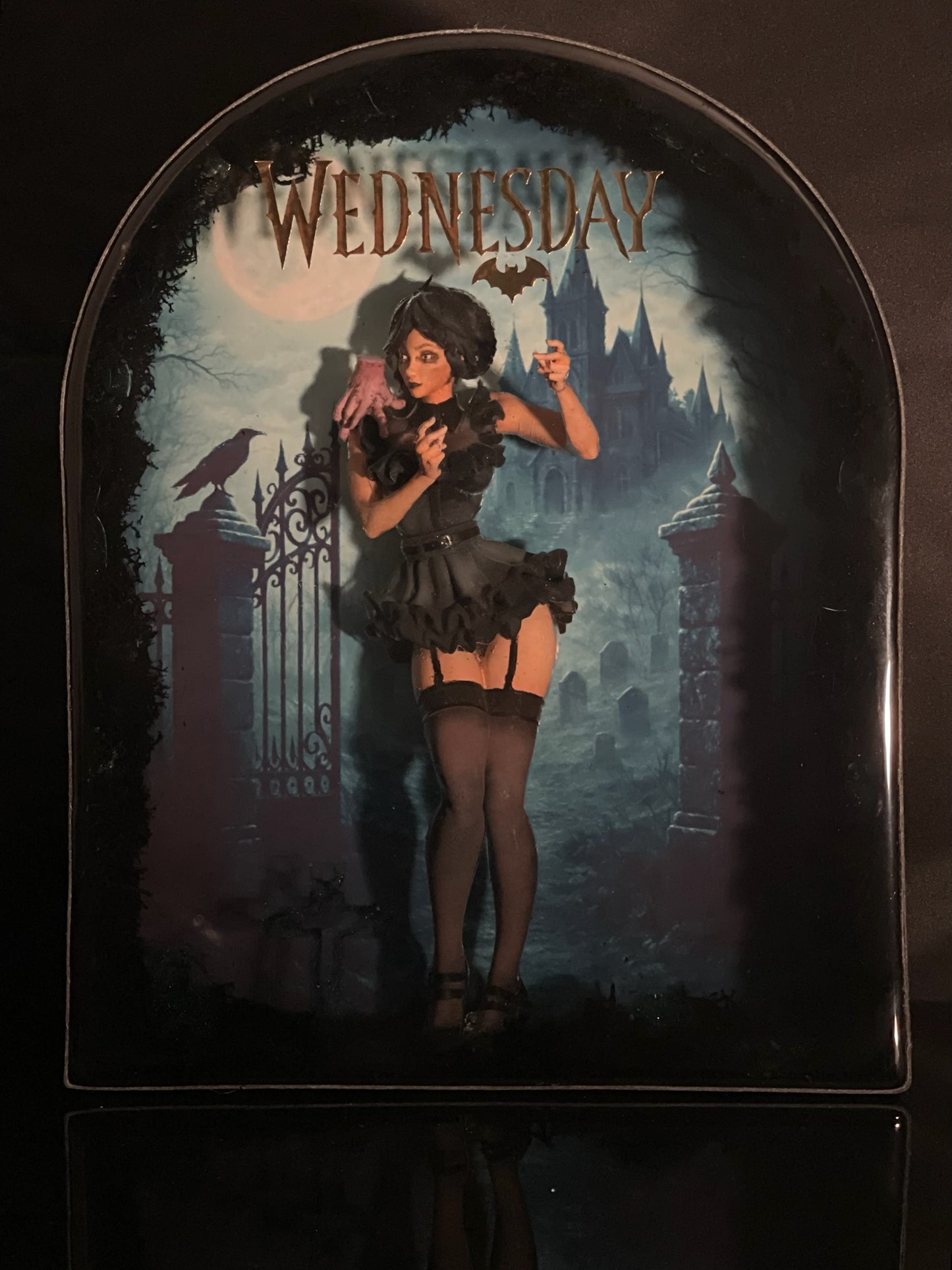 WEDNESDAY – Resin Light Art Gothic Edition