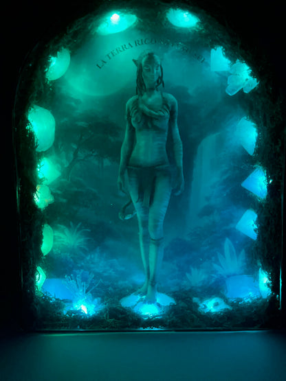 LA TERRA RICORDA CHI SEI – Resin light art
