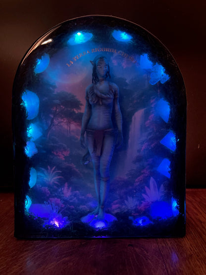 LA TERRA RICORDA CHI SEI – Resin light art
