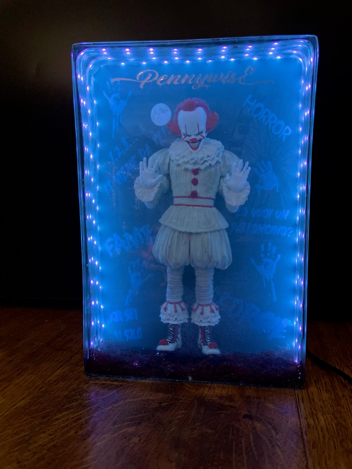 CLOWN DANSEUR – Édition Résine Lumière Horreur