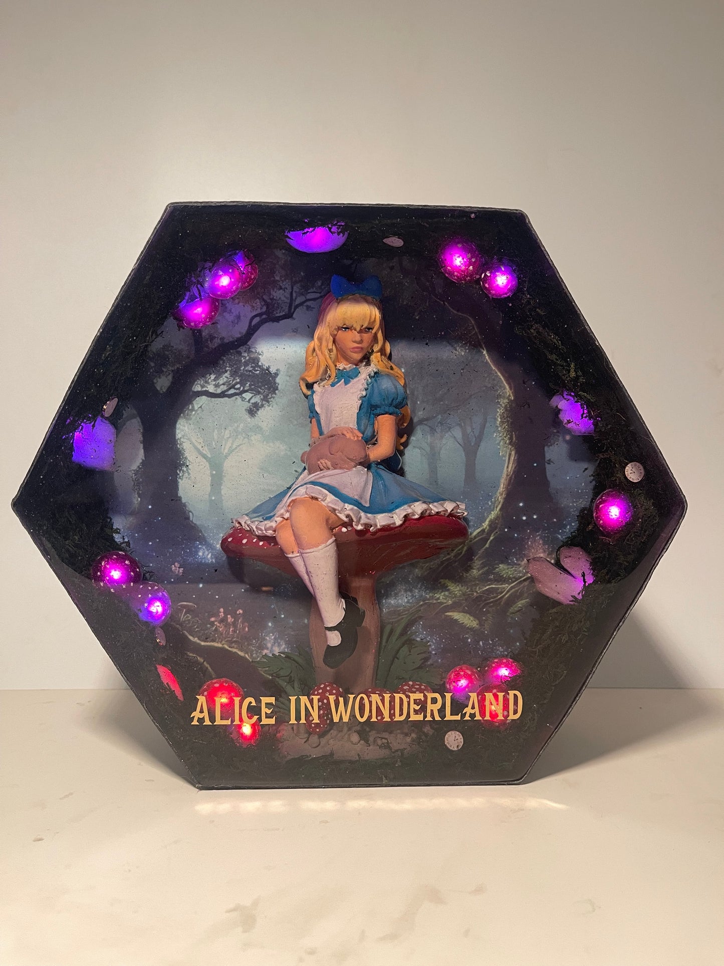 ALICE – Dream Portal Light Sculpture
