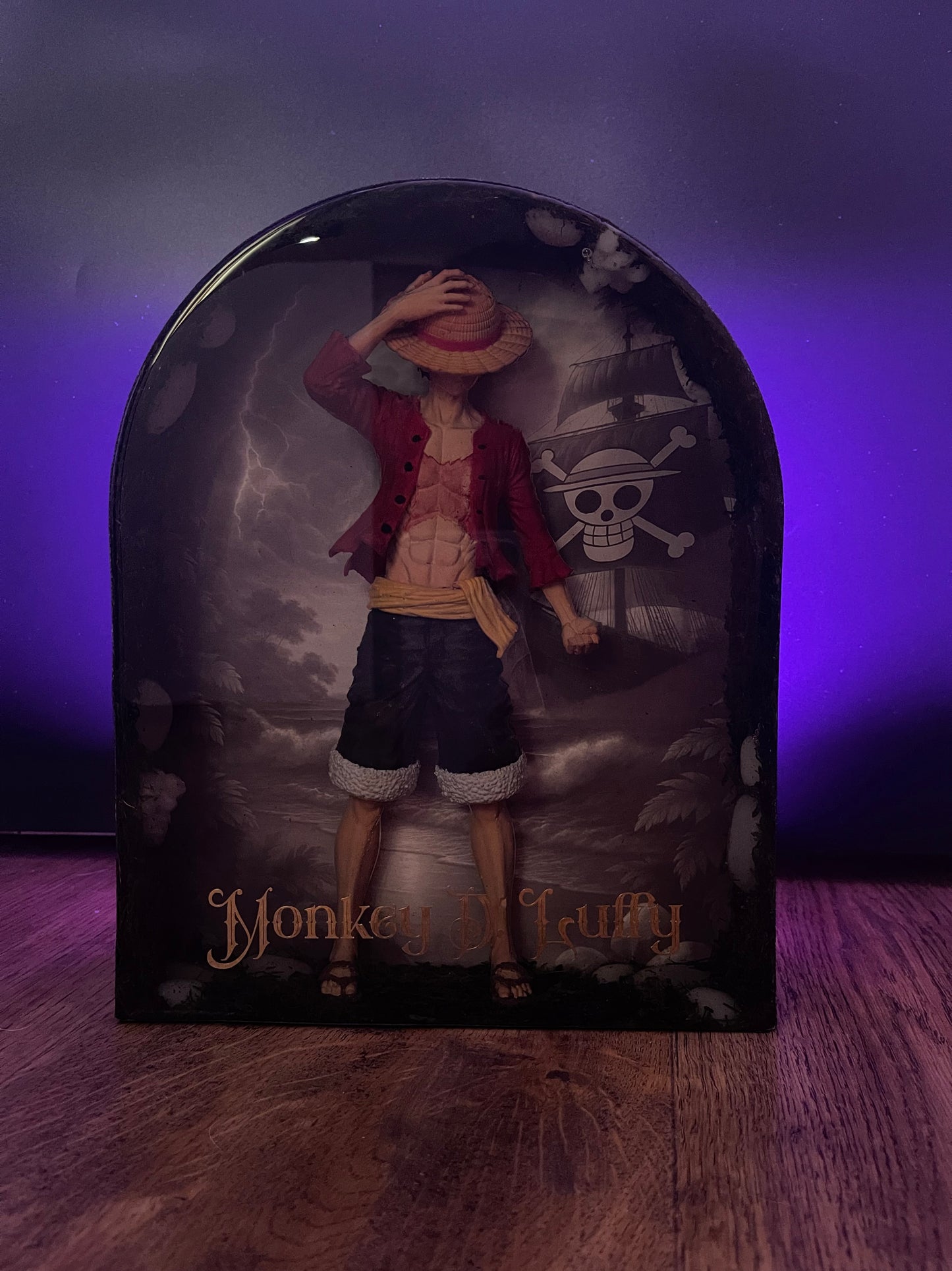 LUFFY – Luminous resin artwork