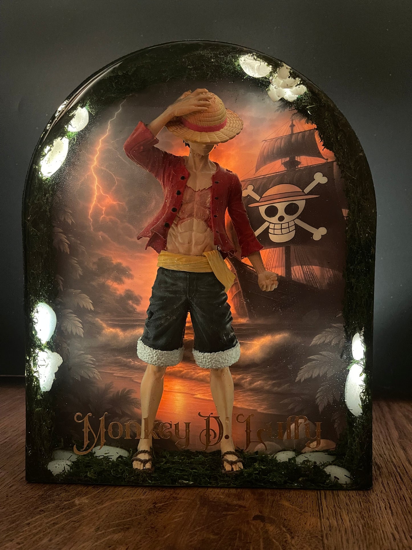 LUFFY – Luminous resin artwork