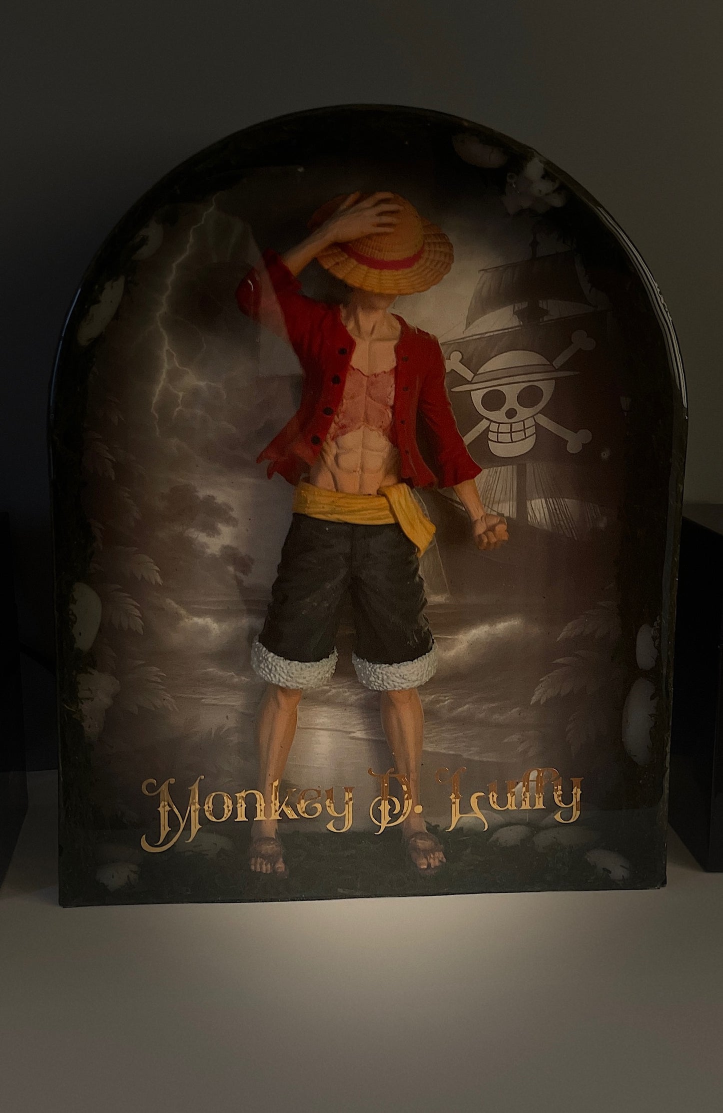 LUFFY – Luminous resin artwork