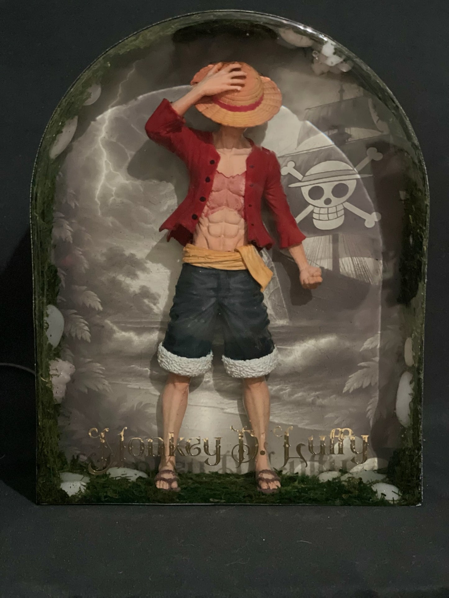 LUFFY – Luminous resin artwork