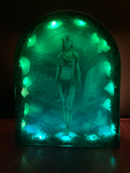 LA TERRA RICORDA CHI SEI – Resin light art