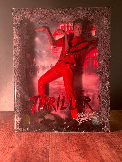Michael Jackson Thriller Resin Light Art – Lampada Artistica LED Fatta a Mano | Pezzo Unico EMPYROS