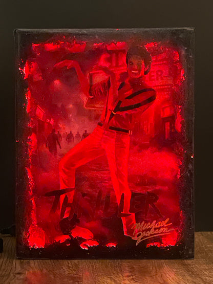 Michael Jackson Thriller Resin Light Art – Lampada Artistica LED Fatta a Mano | Pezzo Unico EMPYROS