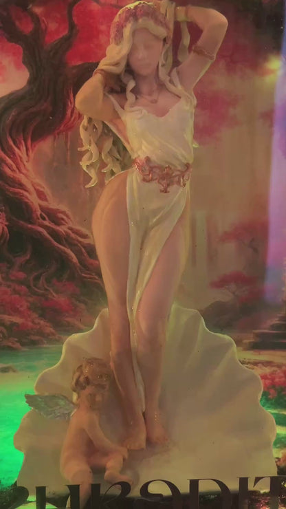 APHRODITE – Luminous Work in Resin